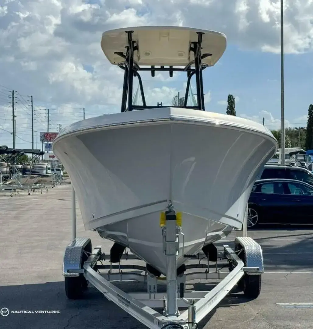 2019 Sailfish 220 cc