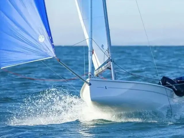 Beneteau First 14