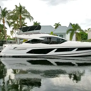 2022 Sunseeker 74 Sport Yacht