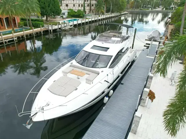 Sunseeker Sport Yacht 74