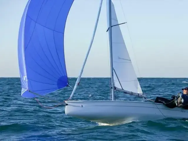 Beneteau First 14