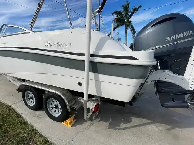 Hurricane Sundeck 217