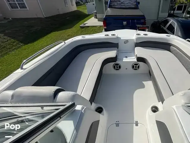 Hurricane Sundeck 217