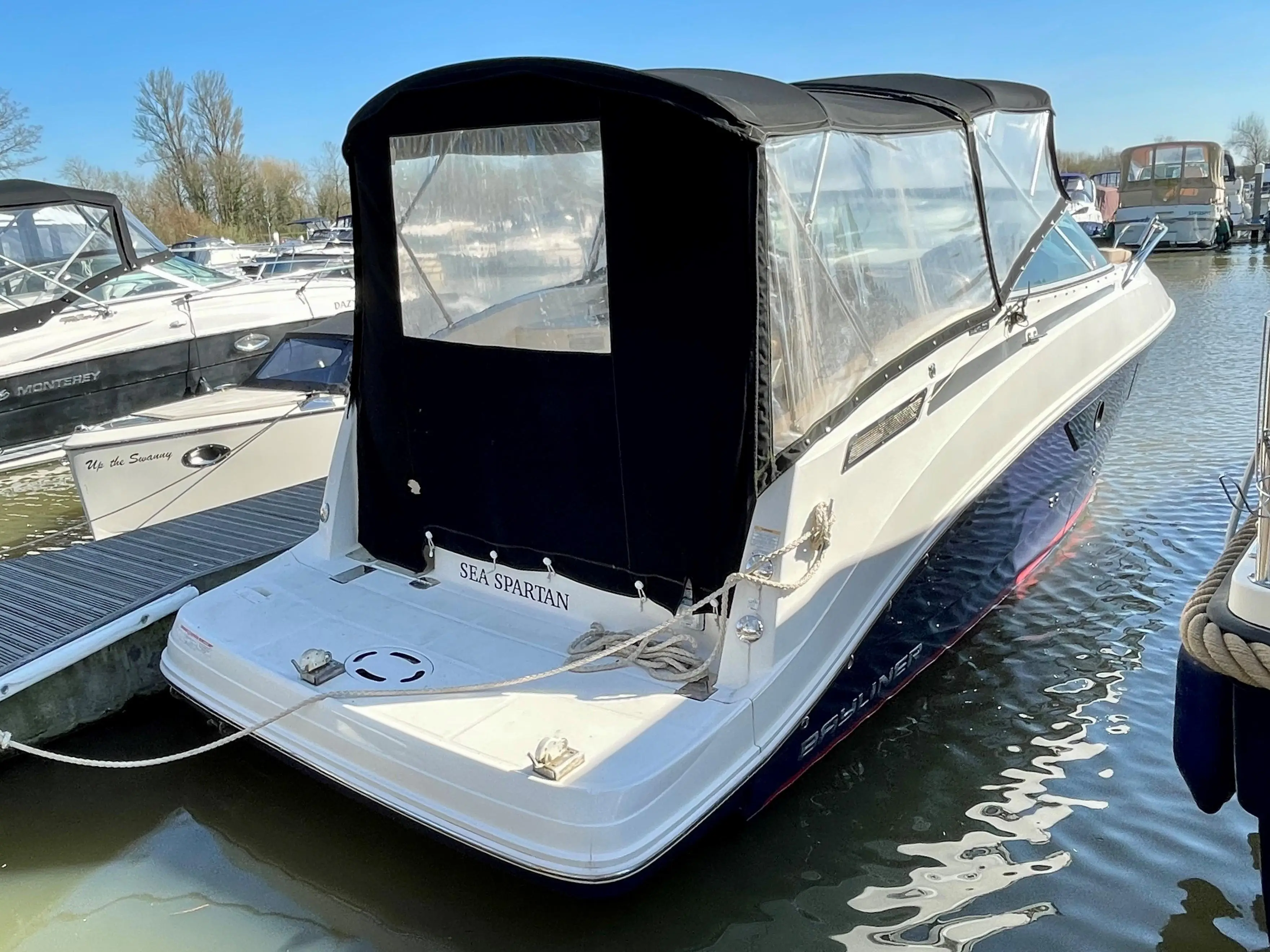 BAYLINER 842 2016