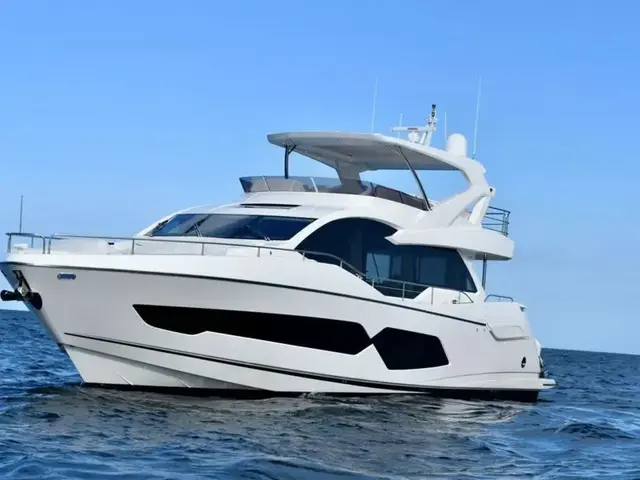 Sunseeker Sport Yacht 75