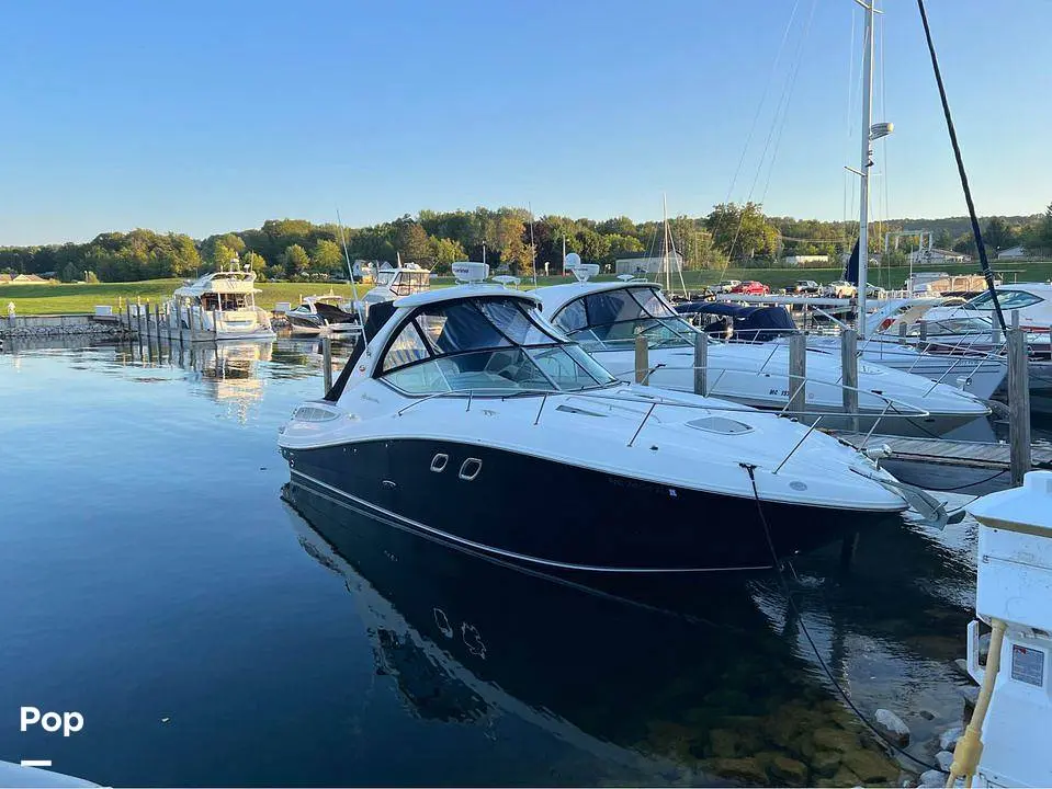 2008 Sea Ray sundancer 310