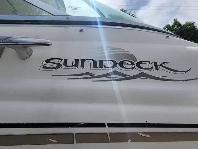 Sea Ray 270 Sundeck