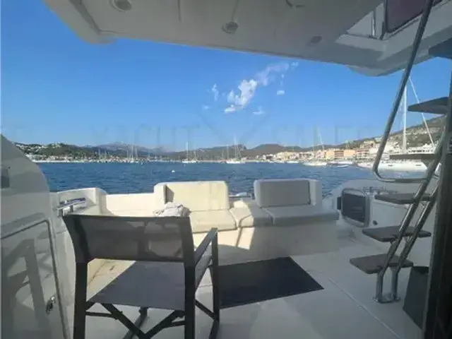 Azimut 38 Flybridge