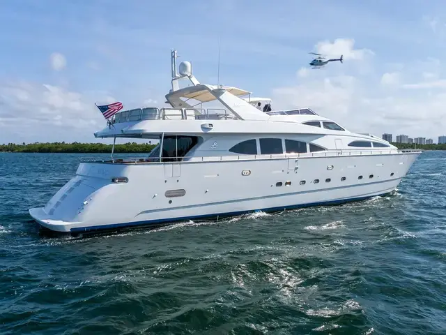 Azimut 100'