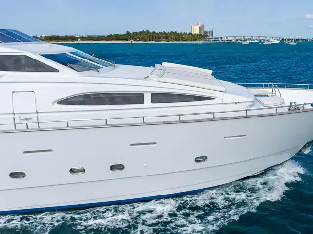 Azimut 100'