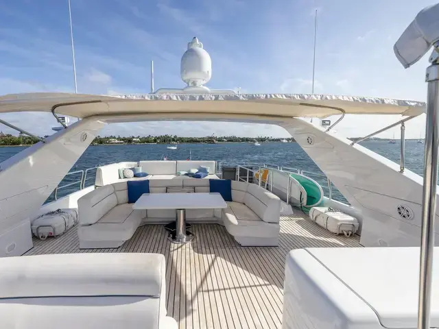 Azimut 100'