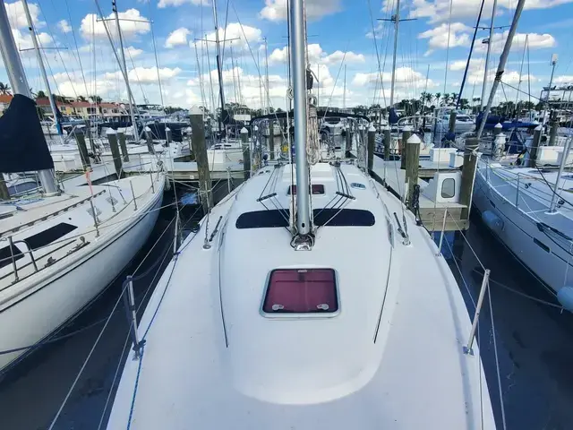 Hunter 38