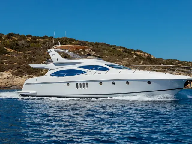 Azimut 68 Plus