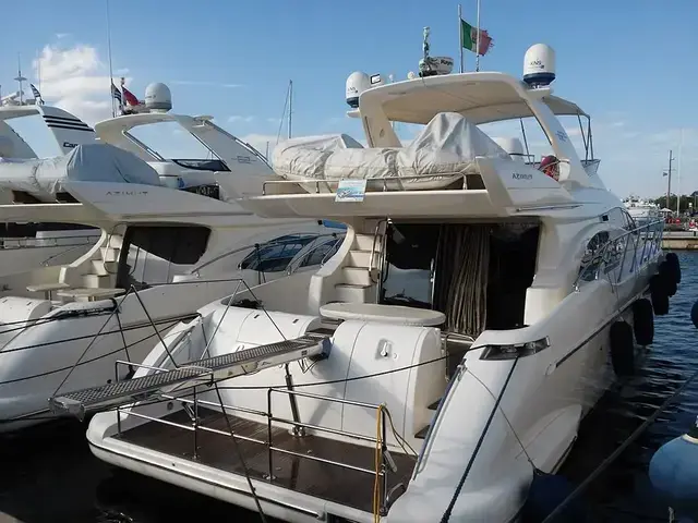 Azimut 62