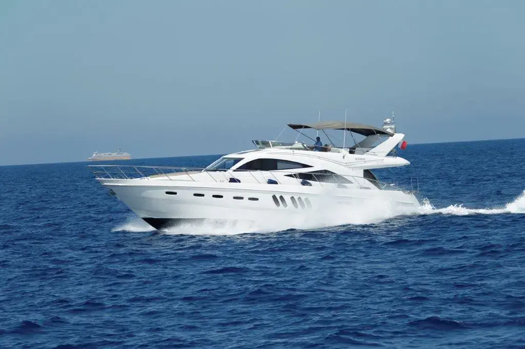 2011 Sealine t 60