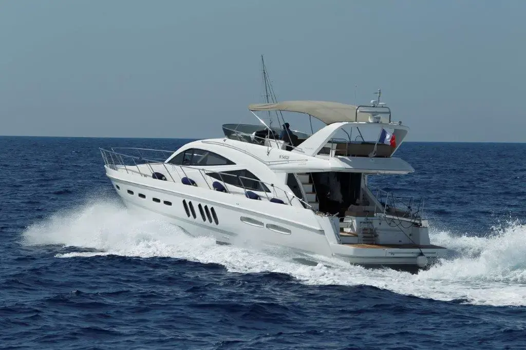 2011 Sealine t 60