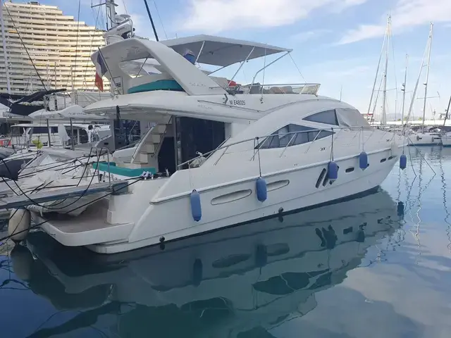 Sealine T60 Aura