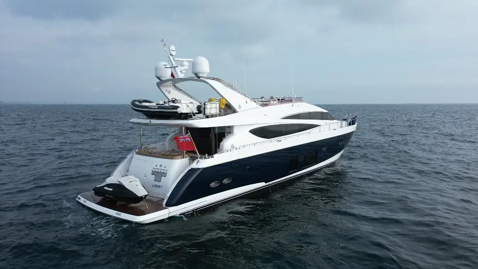 2011 Princess 85my