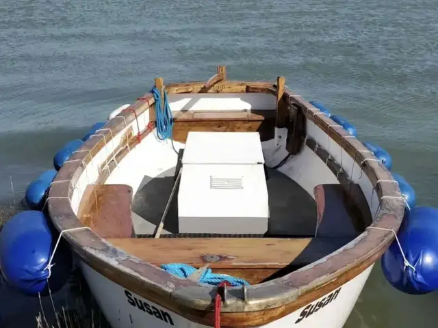 Plymouth Pilot 18 ft