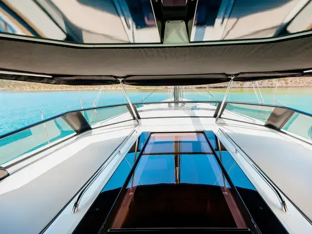 Beneteau Oceanis Yacht 62