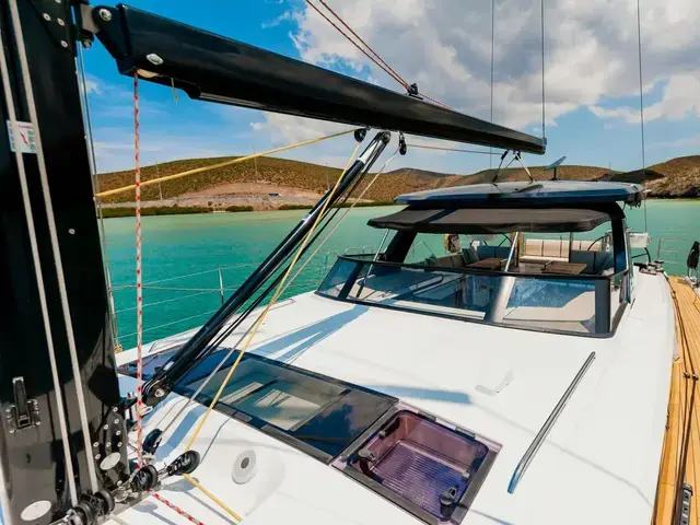 Beneteau Oceanis Yacht 62