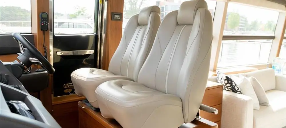 2017 Princess 68