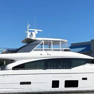 2018 Princess 88MY