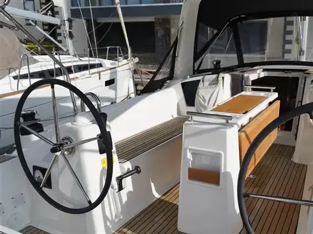 Beneteau Oceanis 35.1