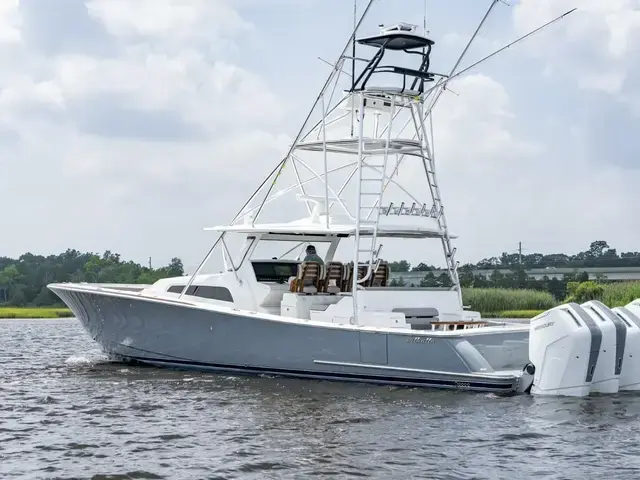 Valhalla Boatworks V-55 Center Console