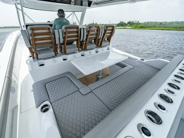 Valhalla Boatworks V-55 Center Console