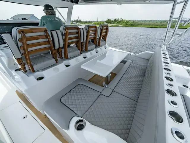 Valhalla Boatworks V-55 Center Console