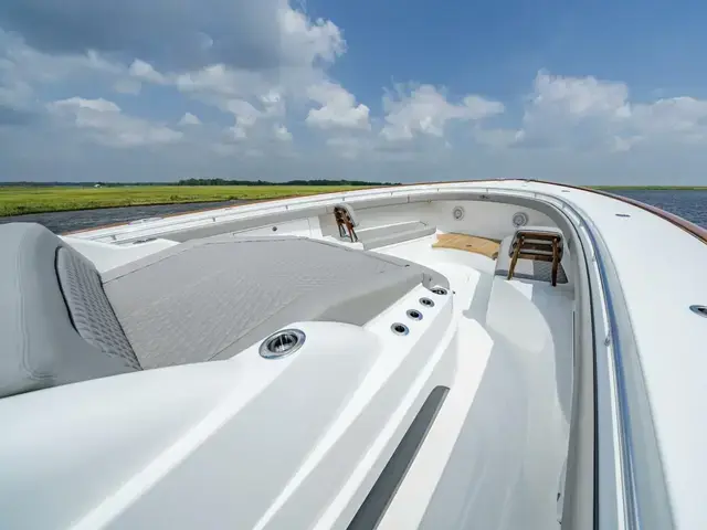 Valhalla Boatworks V-55 Center Console