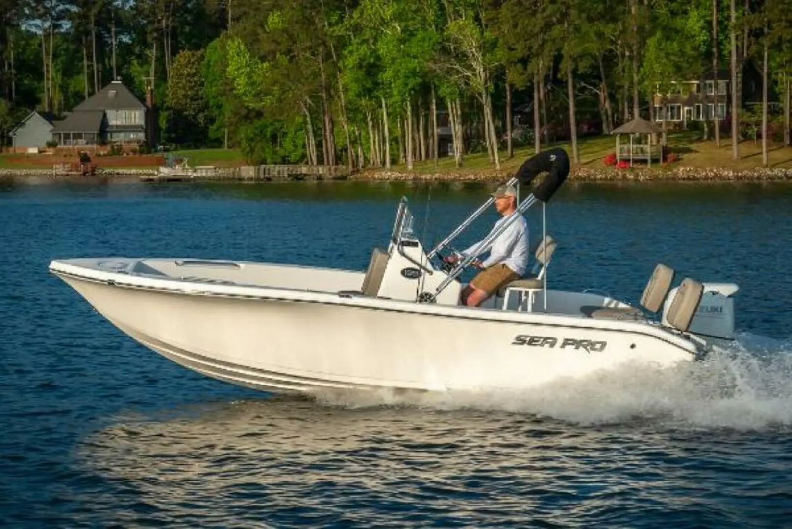 202 Center Console - Sea Pro Boats