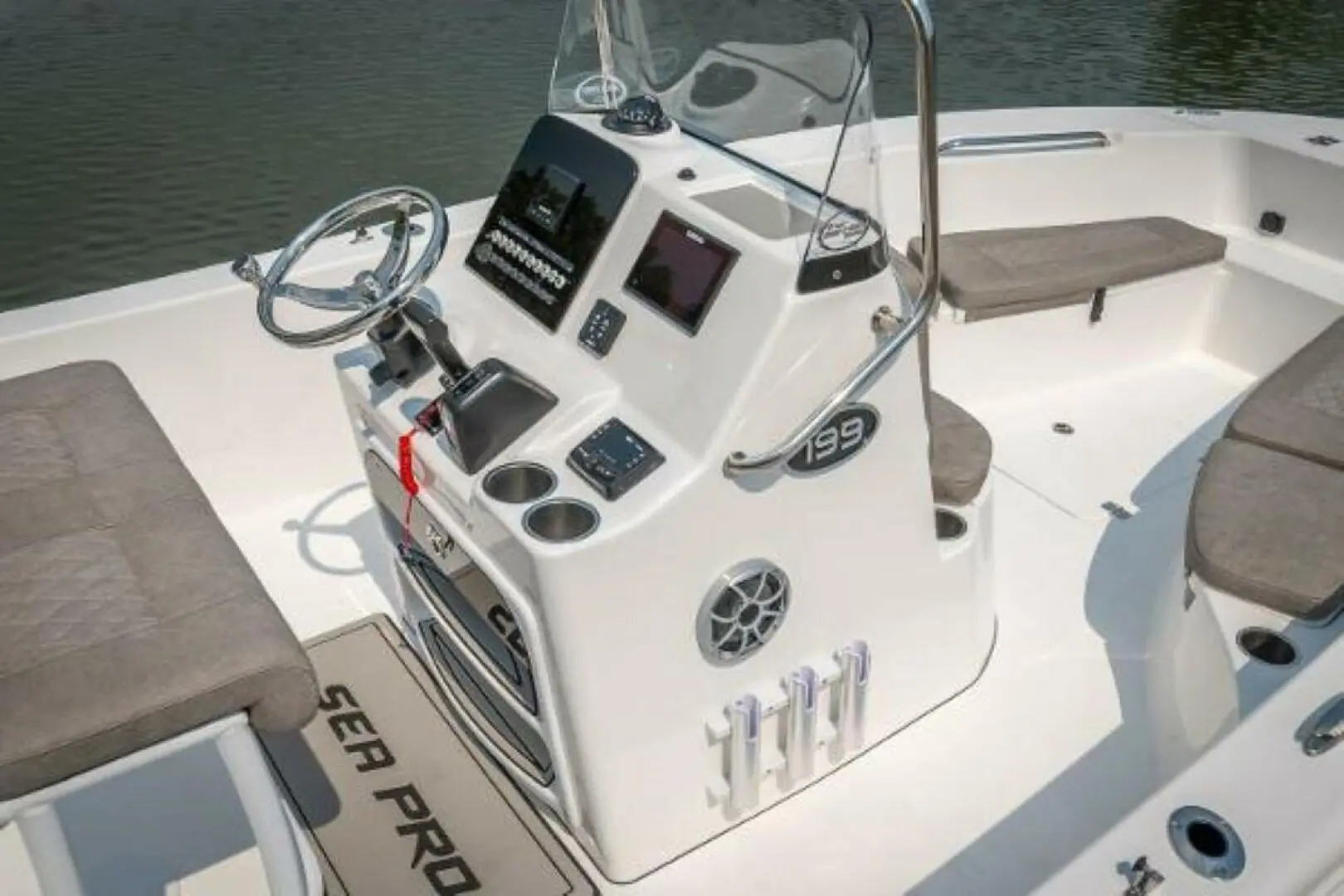 2024 Sea Pro 202 center console