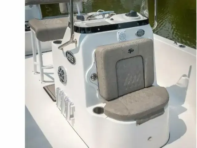 Sea Pro 202 Center Console