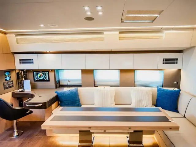 Beneteau Oceanis Yacht 62