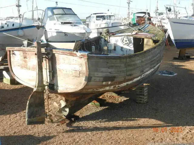 Custom Boats Fishing Boat