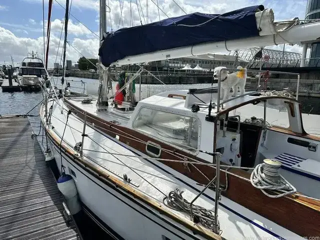 Classic Yacht Classic 50FT steel cutter