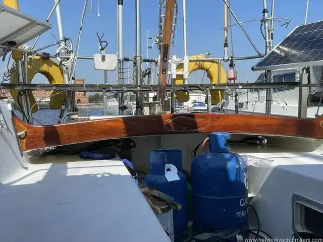 Classic Yacht Classic 50FT steel cutter