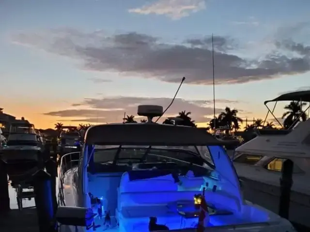 Sea Ray 400 Sundancer