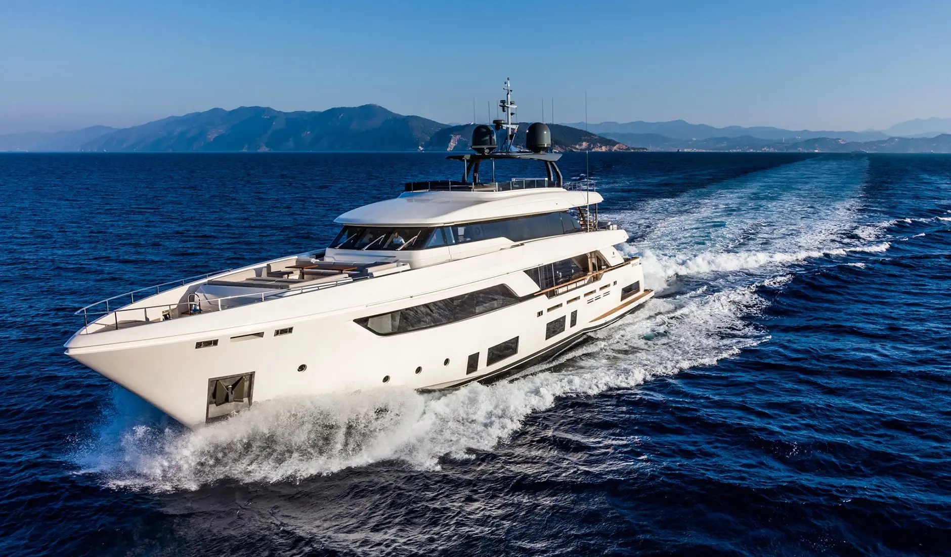 2017 Custom navetta 37