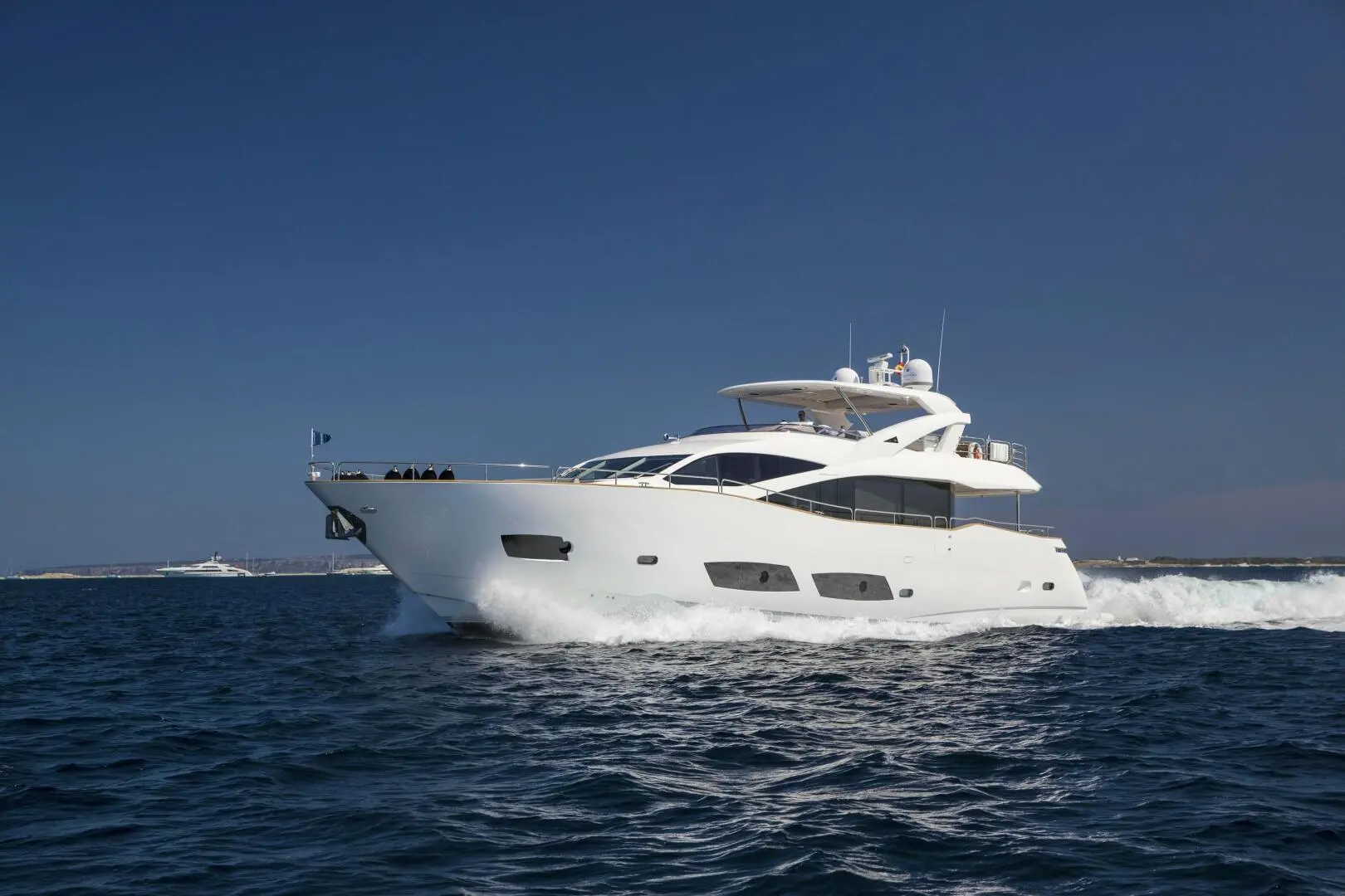 2014 Sunseeker 28m yacht