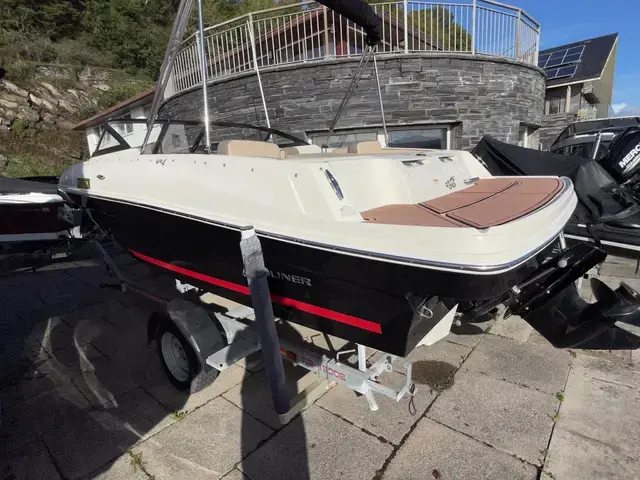 Bayliner Vr4