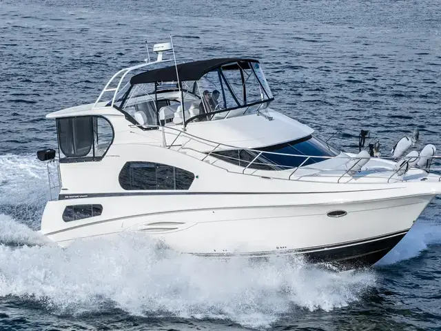 Silverton 39 Motor Yacht