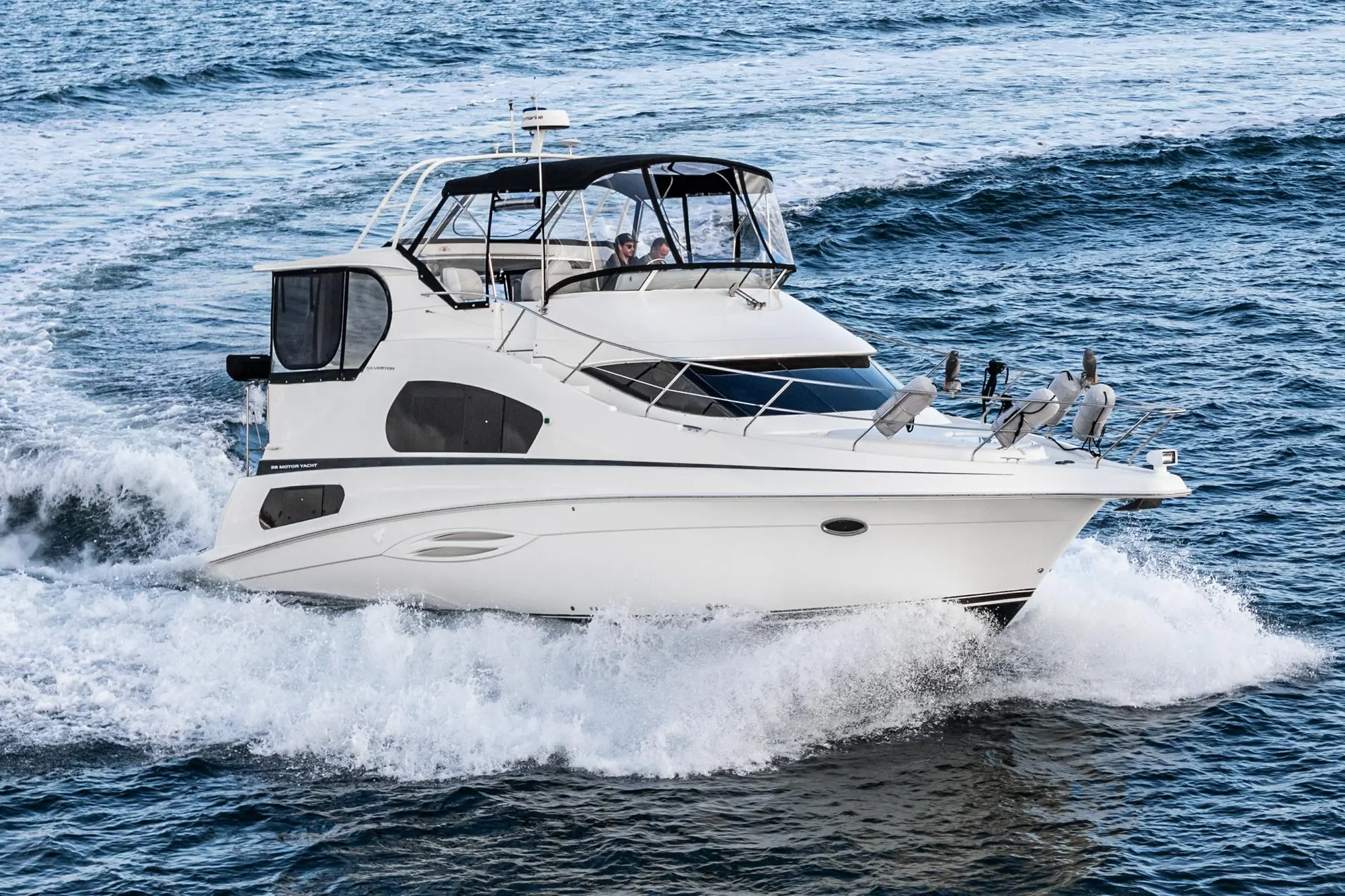 2005 Silverton 39 motor yacht