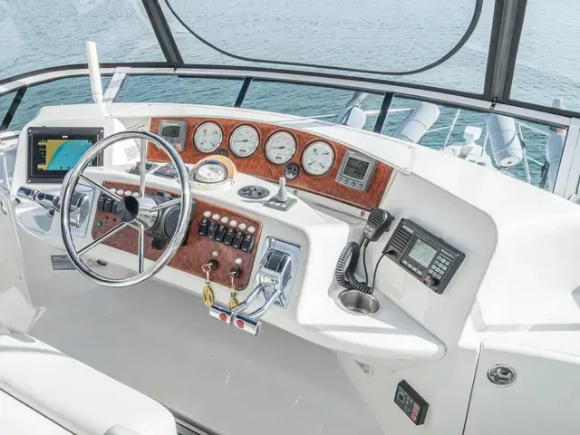 Silverton 39 Motor Yacht