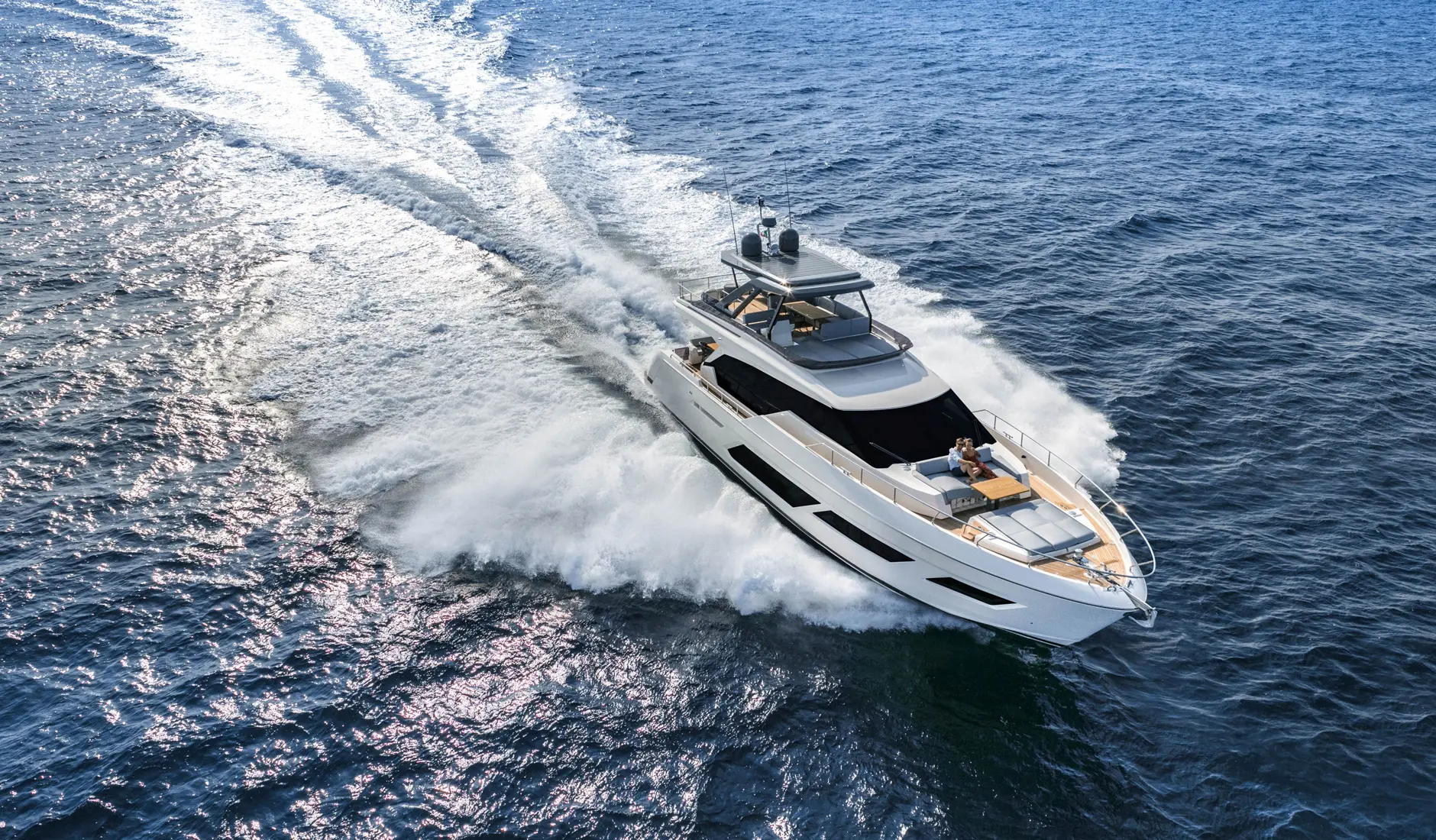 2024 Ferretti 720