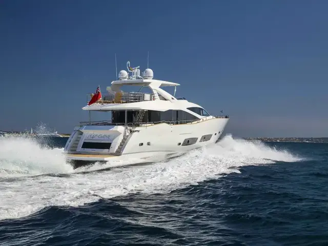 Sunseeker 28M Yacht