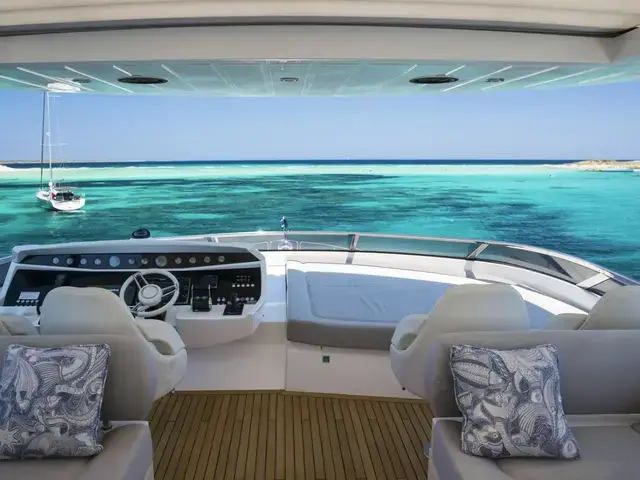 Sunseeker 28M Yacht