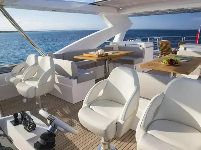 Sunseeker 28M Yacht